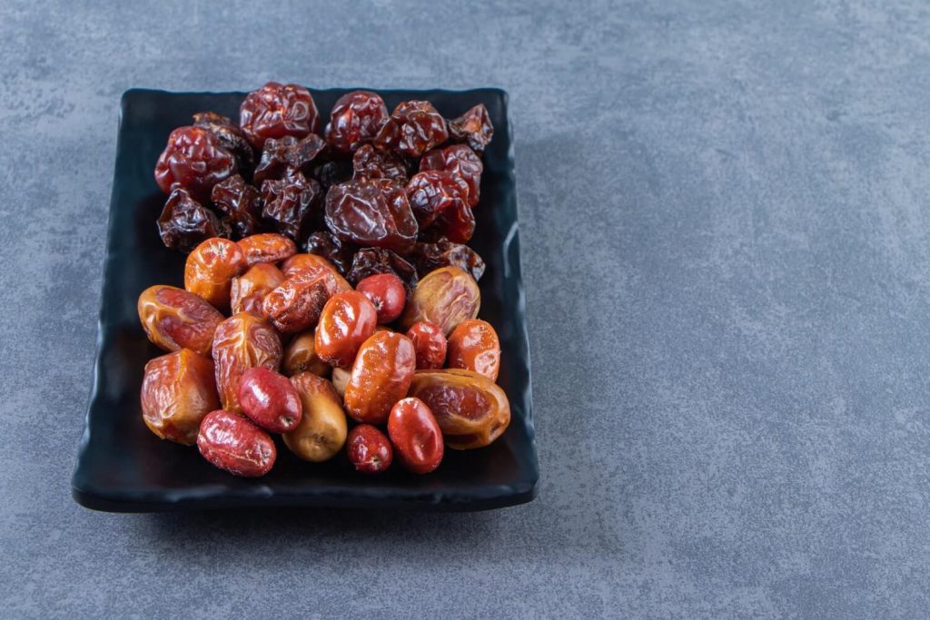 what is nutritional value of dates